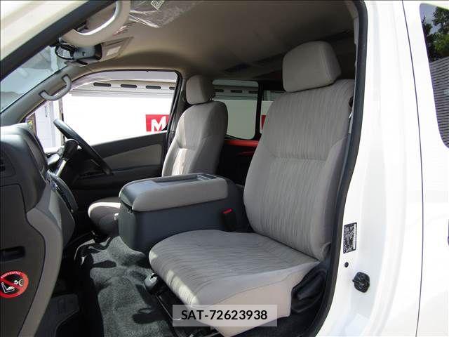 Nissan CARAVAN WAGON 2021-03 7060082-16