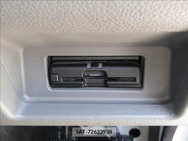 Nissan CARAVAN WAGON 2021-03 7060082-8