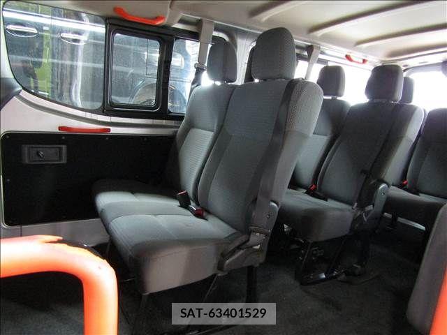 Nissan CARAVAN WAGON 2021-03 7329100-17