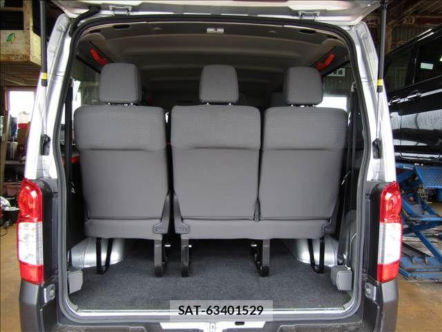 Nissan CARAVAN WAGON 2021-03 7329100-23