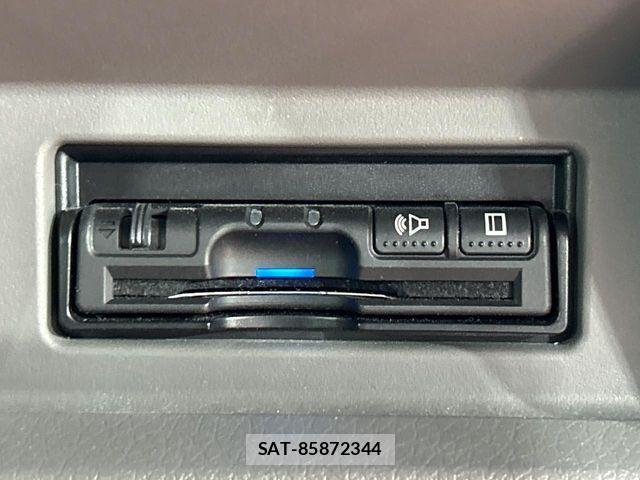 Nissan CARAVAN WAGON 2018-02 7878575-6