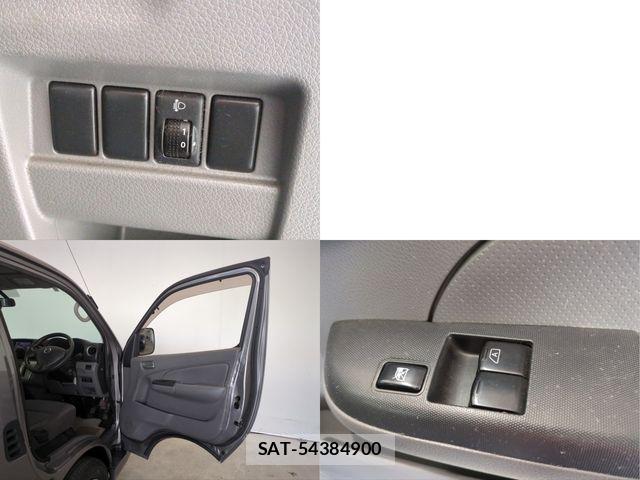 Nissan CARAVAN WAGON 2013-11 8316190-29