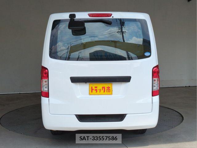 Nissan CARAVAN WAGON 2019-03 8628234-17