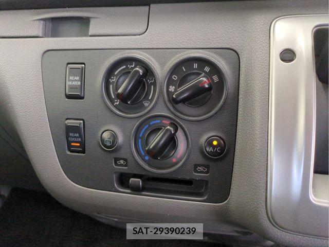 Nissan CARAVAN WAGON 2015-06 8628233-12