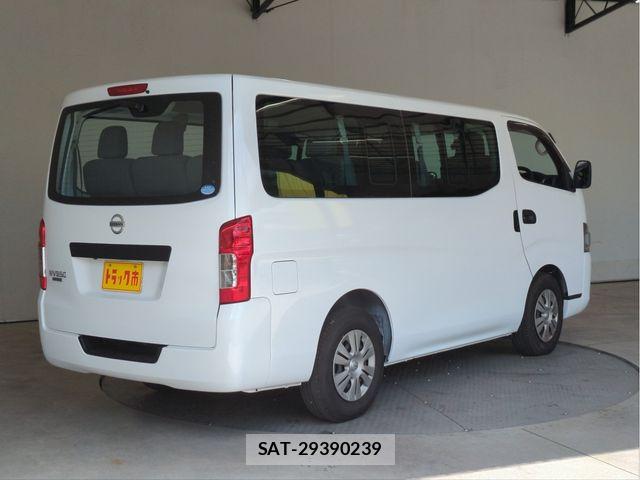 Nissan CARAVAN WAGON 2015-06 8628233-1