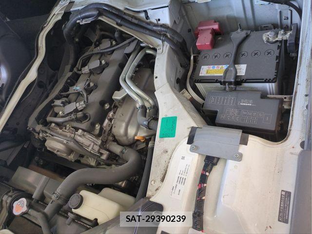 Nissan CARAVAN WAGON 2015-06 8628233-24