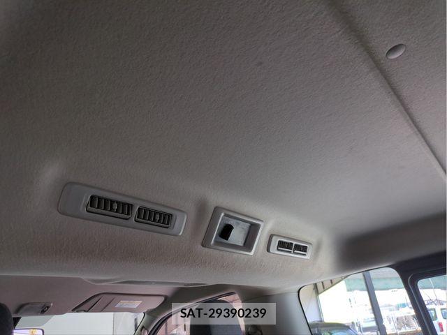 Nissan CARAVAN WAGON 2015-06 8628233-6