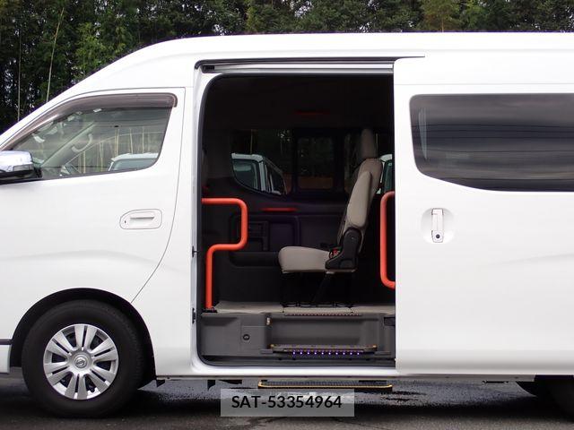 Nissan CARAVAN WAGON 2020-12 8881384-4