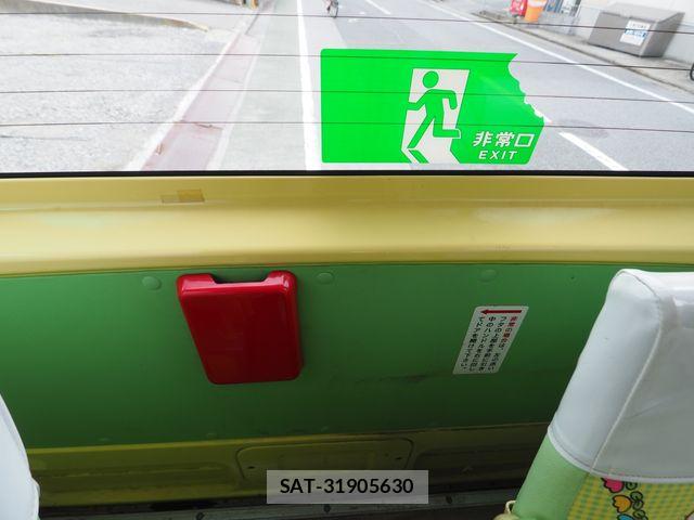 Nissan CARAVAN WAGON 2016-10 8884119-15