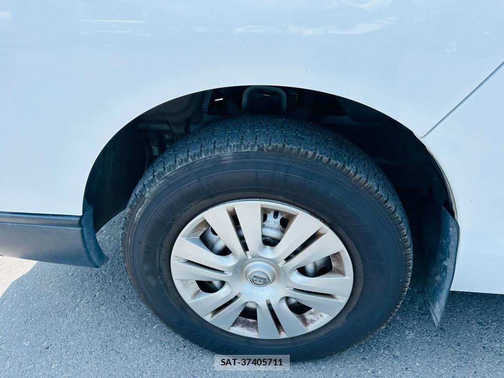 Nissan NV350 Caravan 2020-02 7499040-29