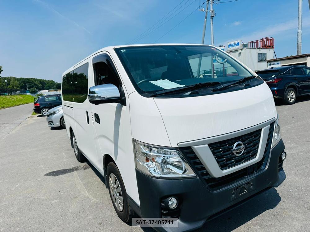 Nissan NV350 Caravan 2020-02 7499040-6