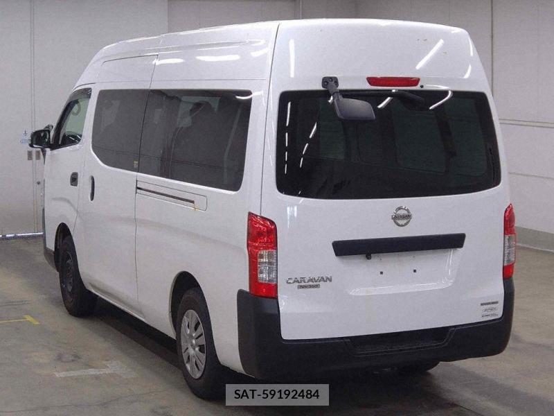 Nissan NV350 Caravan 2020-12 8311385-2