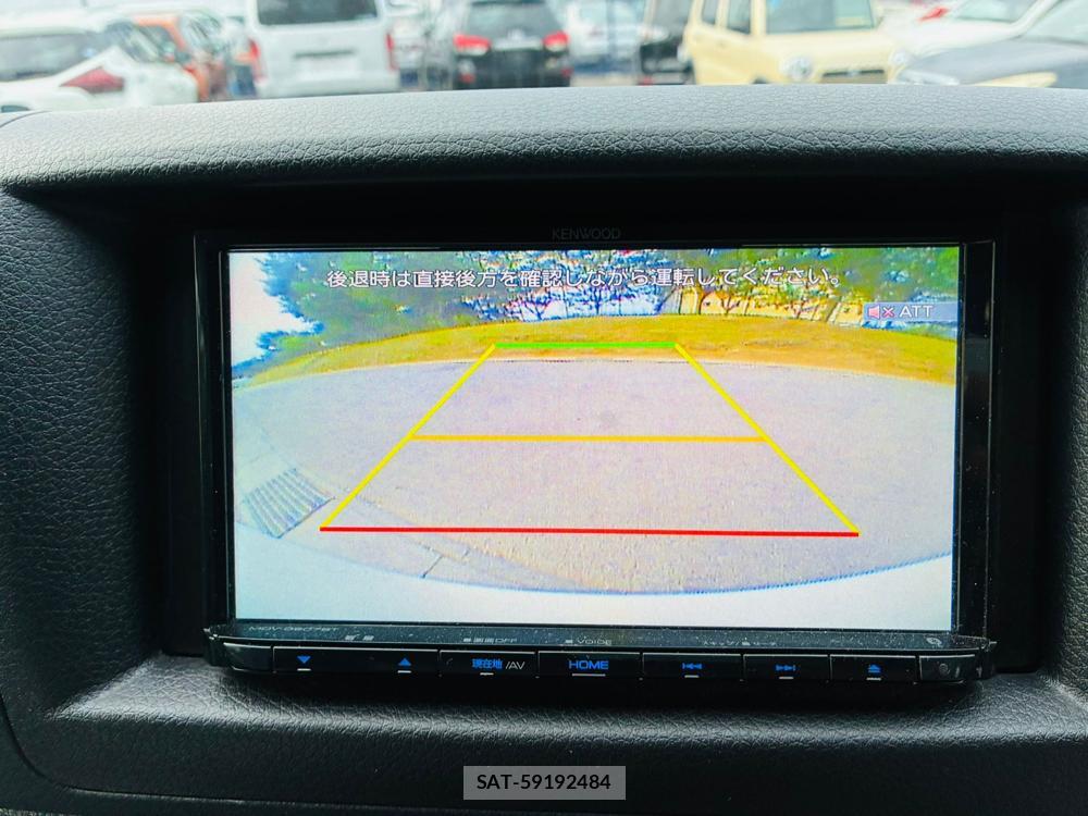 Nissan NV350 Caravan 2020-12 8311385-17
