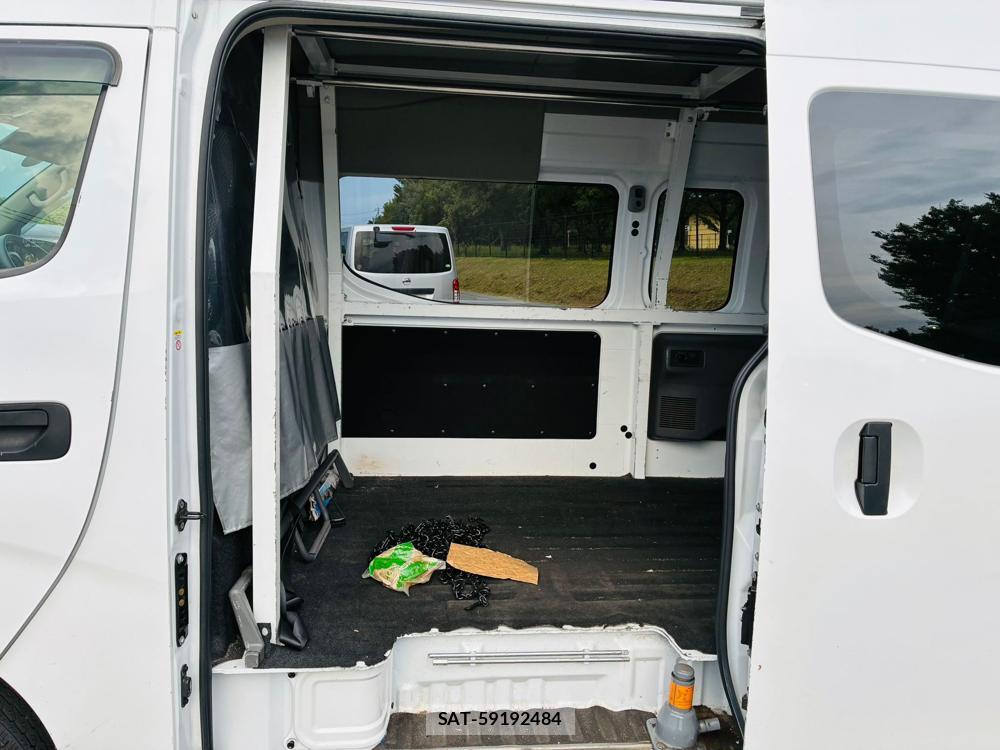 Nissan NV350 Caravan 2020-12 8311385-8