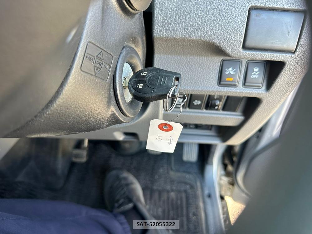 Nissan NV350 Caravan 2020 1491562-16