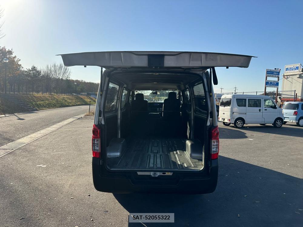Nissan NV350 Caravan 2020 1491562-25