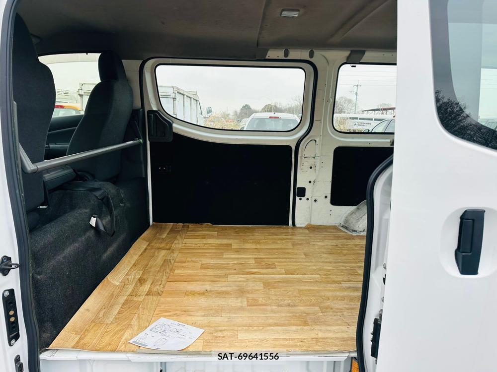 Nissan NV350 Caravan 2020 4853726-9