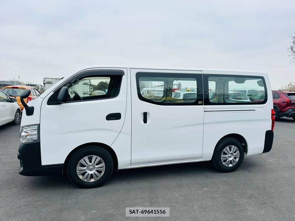 Nissan NV350 Caravan 2020 4853726-1