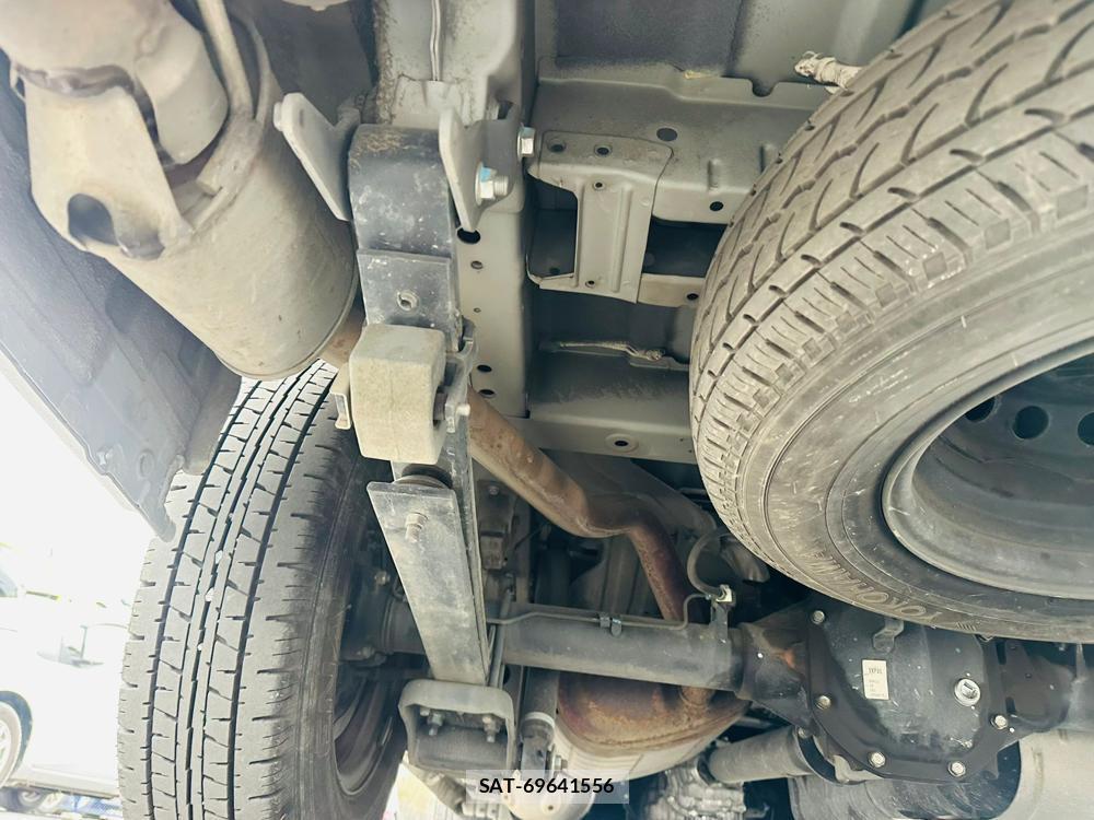 Nissan NV350 Caravan 2020 4853726-33