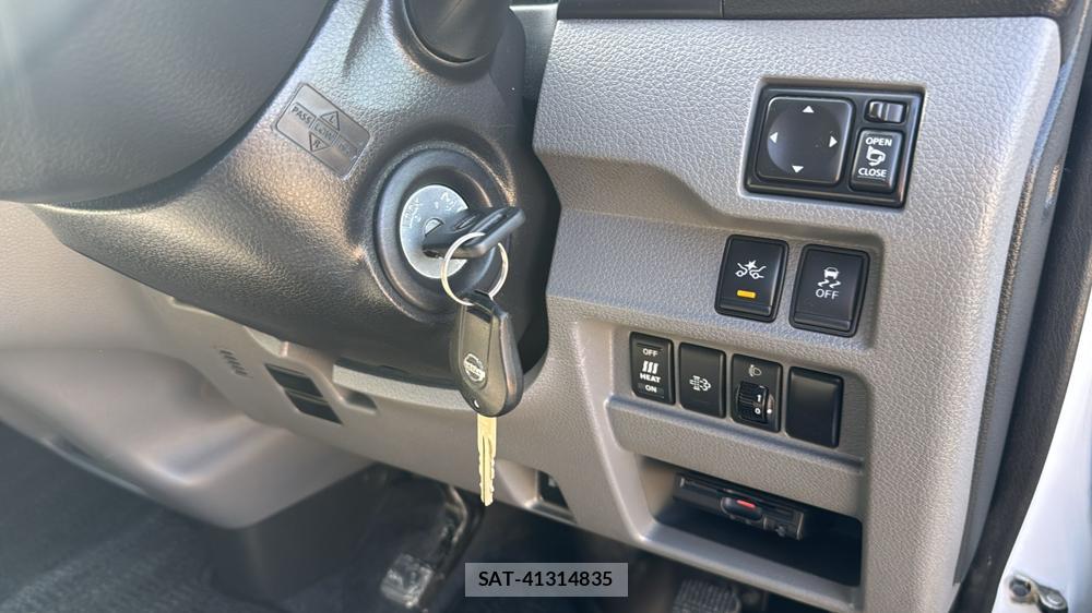 Nissan NV350 Caravan 2020 5849568-14