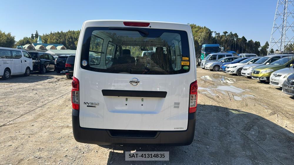 Nissan NV350 Caravan 2020 5849568-3