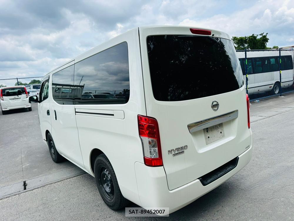 Nissan NV350 Caravan 2020 6958497-2
