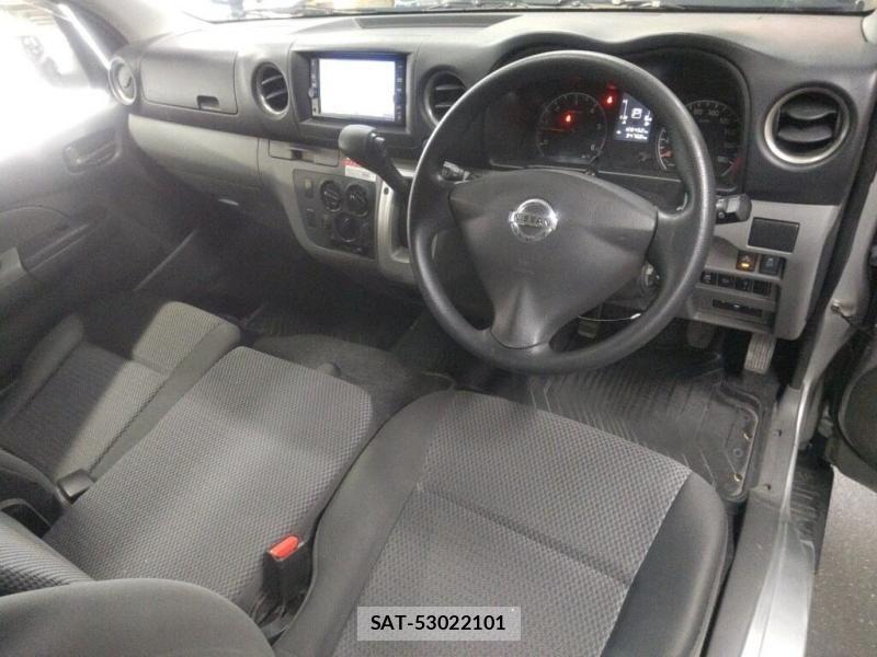 Nissan NV350 Caravan 2019-12 7533094-4