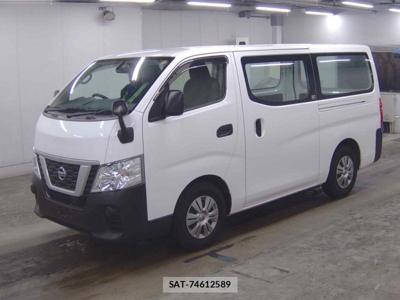 Nissan NV350 Caravan 2020-01 7738520-0