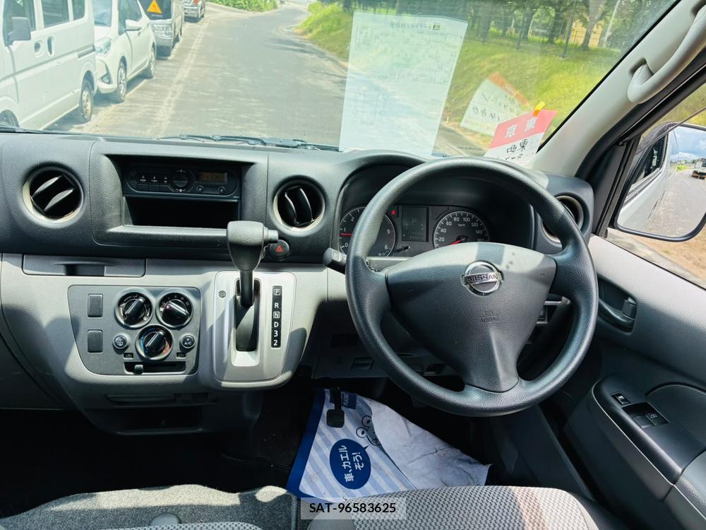 Nissan NV350 Caravan 2020-12 7970705-22