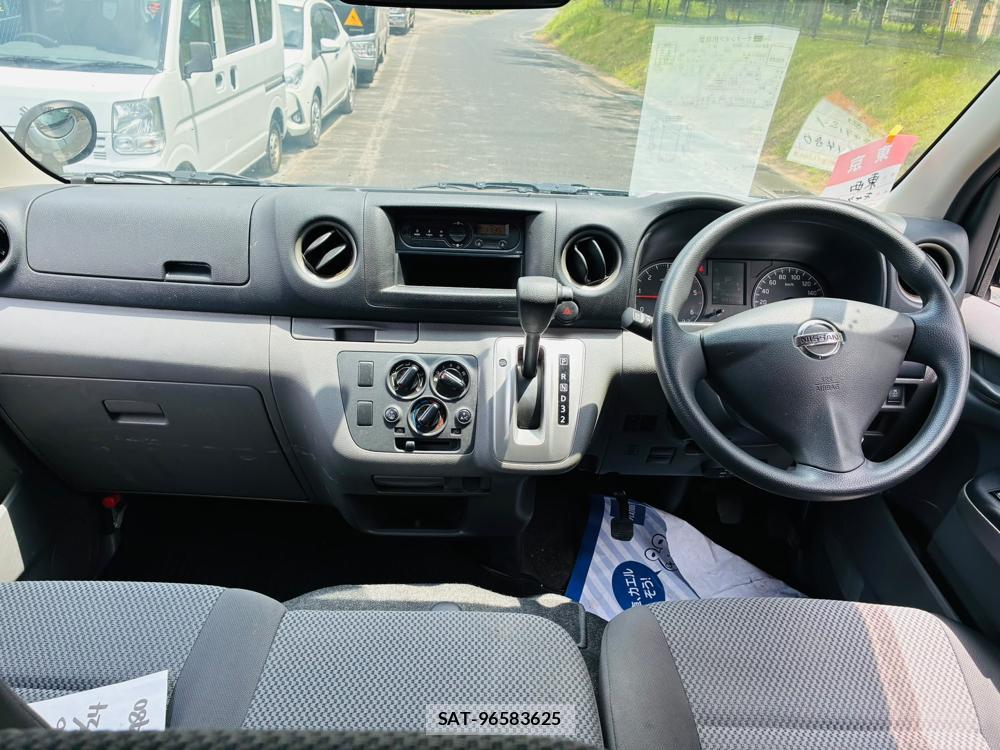 Nissan NV350 Caravan 2020-12 7970705-23