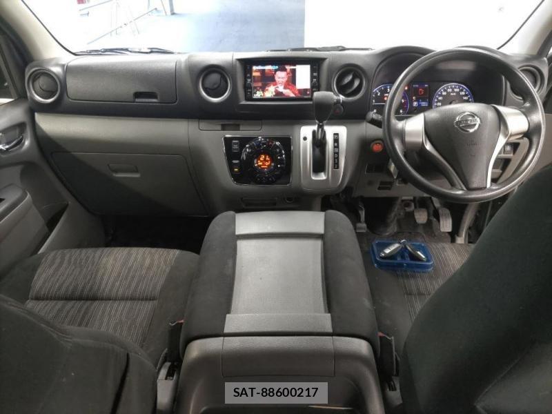 Nissan  2019-12 8665585-4