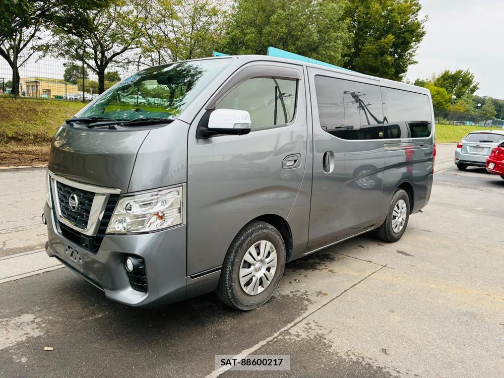 Nissan NV350 Caravan 2019-12 8665585-0