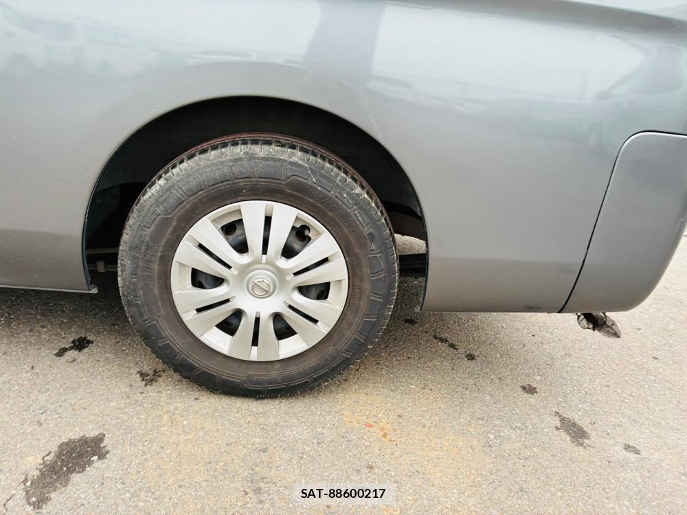 Nissan NV350 Caravan 2019-12 8665585-29