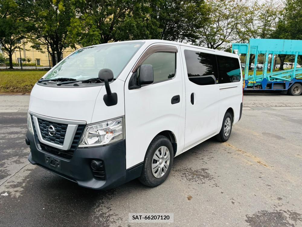 Nissan NV350 Caravan 2019-07 8484643-0