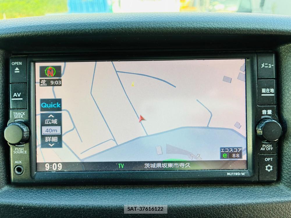 Nissan NV350 Caravan 2019-11 8697751-19
