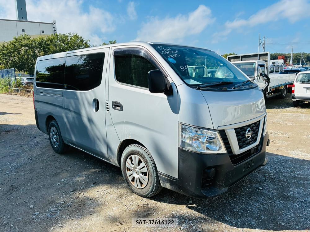 Nissan NV350 Caravan 2019-11 8697751-6