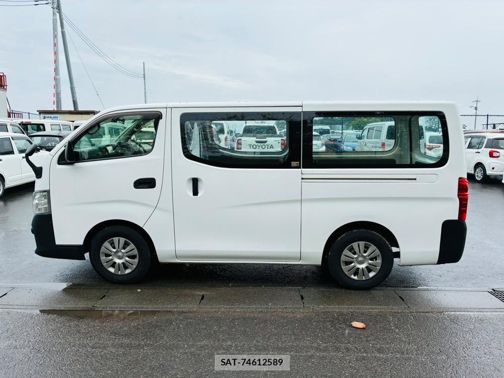 Nissan NV350 Caravan 2020-01 7738520-1