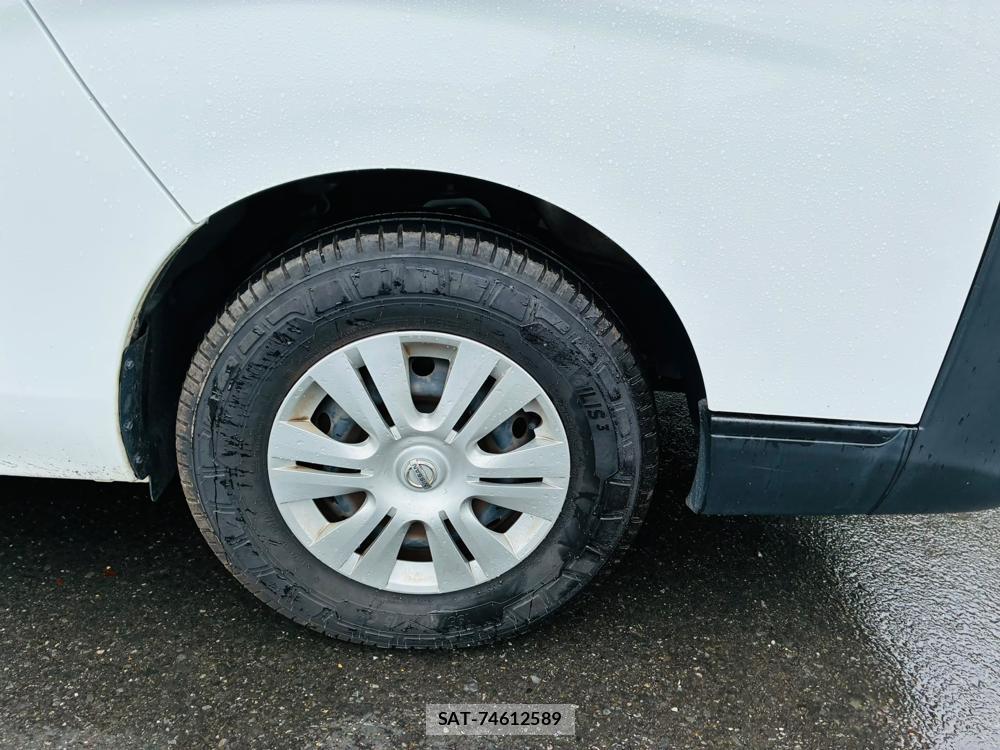 Nissan NV350 Caravan 2020-01 7738520-27