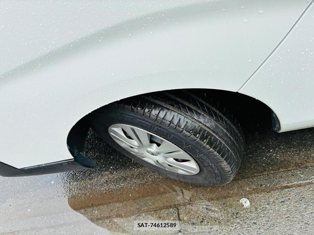 Nissan NV350 Caravan 2020-01 7738520-31