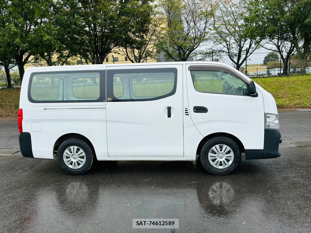 Nissan NV350 Caravan 2020-01 7738520-5