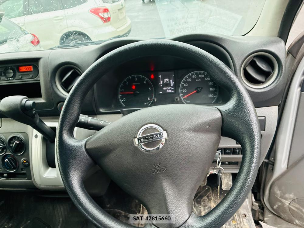 Nissan CARAVAN VAN 2020-04 6339779-14