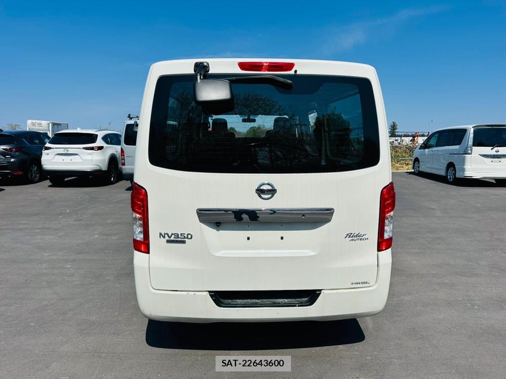 Nissan NV350 Caravan 2020 4653057-3