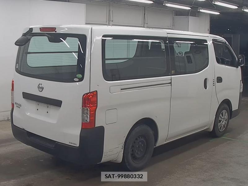 Nissan NV350 Caravan 2020 6787093-1