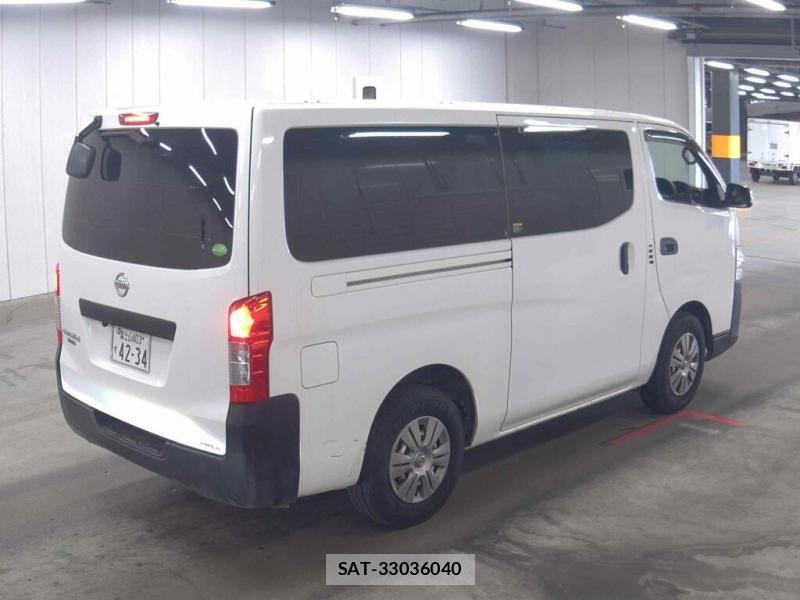 Nissan NV350 Caravan 2020 6820171-1