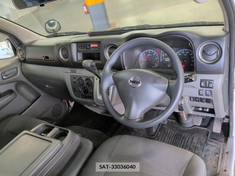 Nissan NV350 Caravan 2020 6820171-5