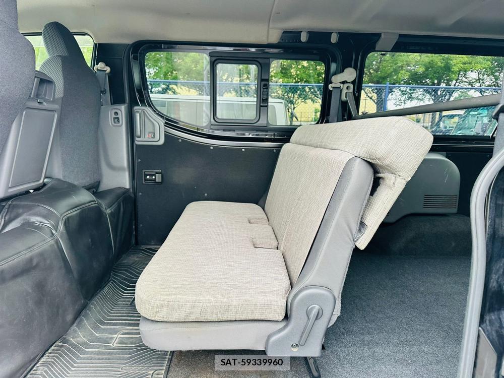Nissan NV350 Caravan 2020 6787089-9