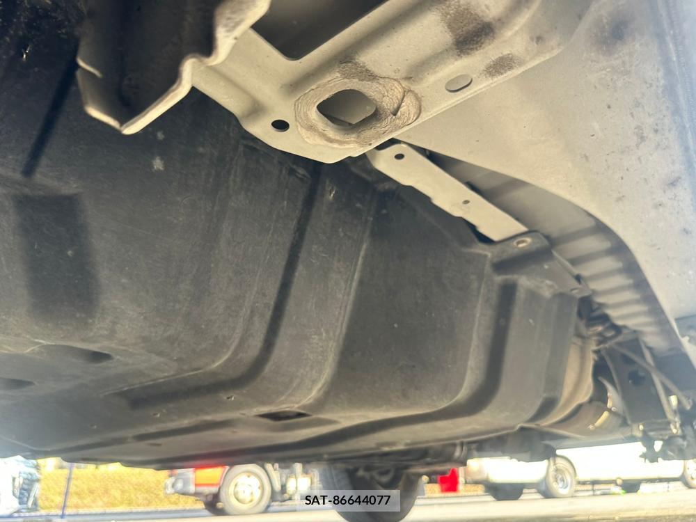 Nissan NV350 Caravan 2019 6958496-32