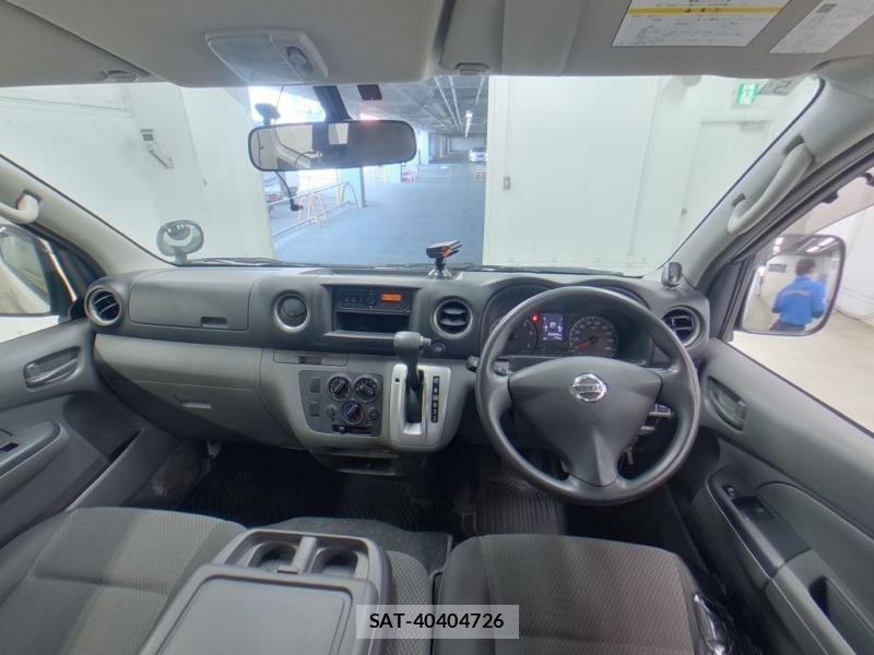 Nissan NV350 Caravan 2020-05 7349935-4
