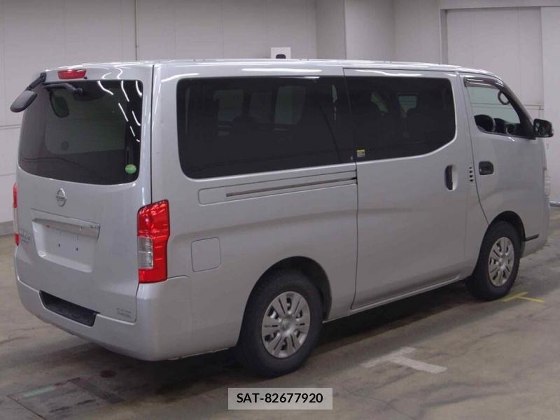Nissan NV350 Caravan 2020-01 8044006-1