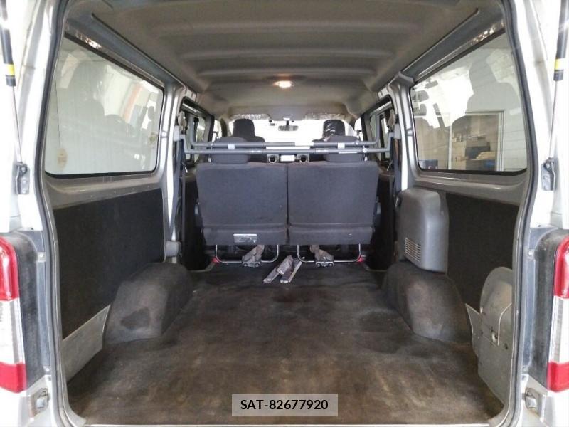 Nissan NV350 Caravan 2020-01 8044006-5